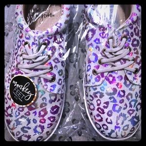 BNIP Grey Suede Rainbow bow back low tops